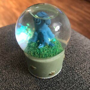 Vintage Disney Eeyore Mini Snow Globe by Charpente